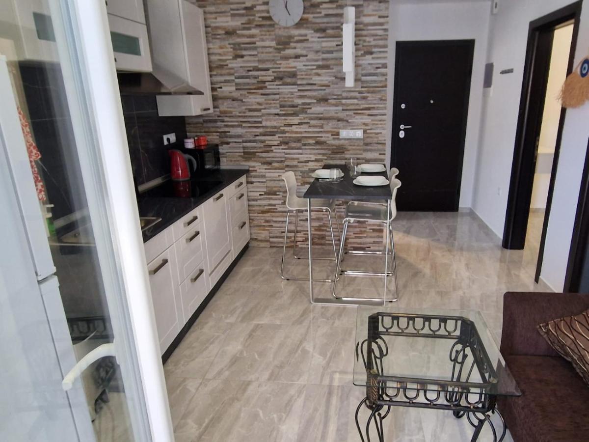 Christakis Home Nea Kallikrateia Bagian luar foto